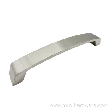 Thickened and widened kitchen door handle